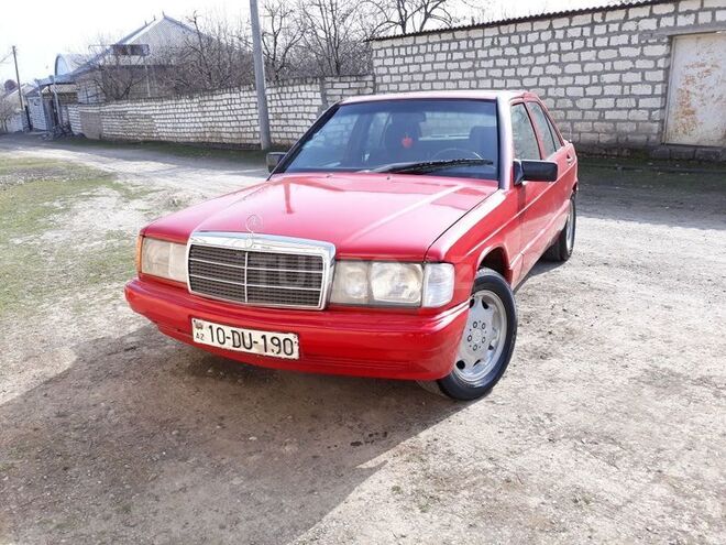 Mercedes 190 1988, 290,100 km - 2.0 л - Qazax
