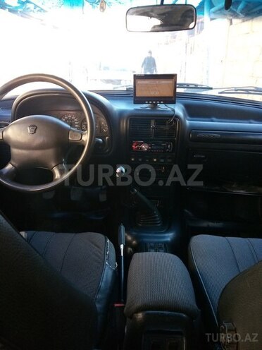 GAZ 3110 2003, 185,600 km - 2.3 л - Bakı