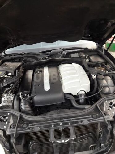 Mercedes E 220 2002, 311,500 km - 2.2 l - Bakı