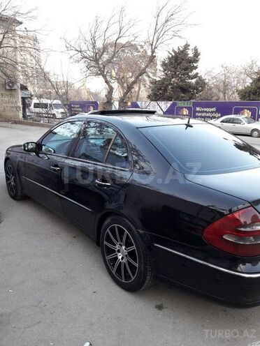 Mercedes E 220 2002, 311,500 km - 2.2 l - Bakı