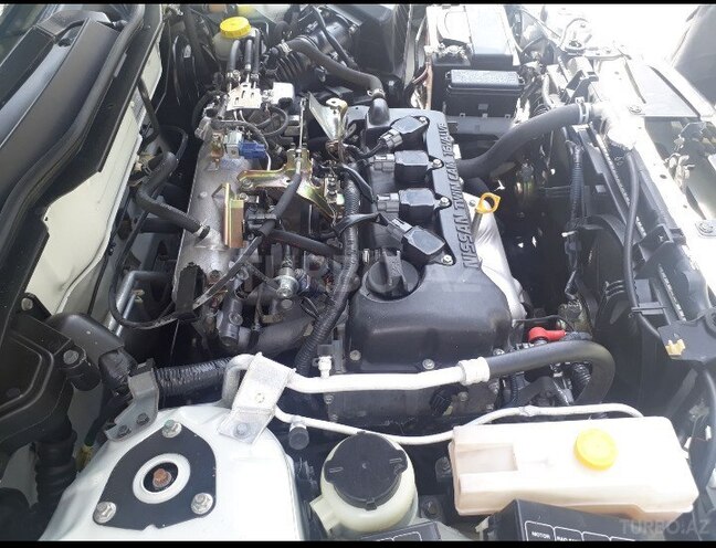 Nissan Sunny 2008, 210,000 km - 0.2 л - Bakı