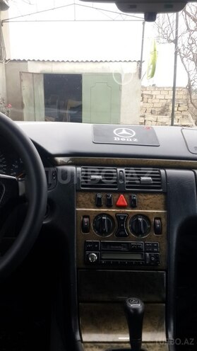 Mercedes E 230 1996, 376,880 km - 2.3 l - Bakı