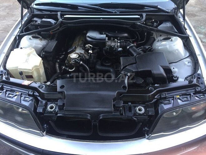 BMW 318 2001, 219,000 km - 1.8 l - Bakı