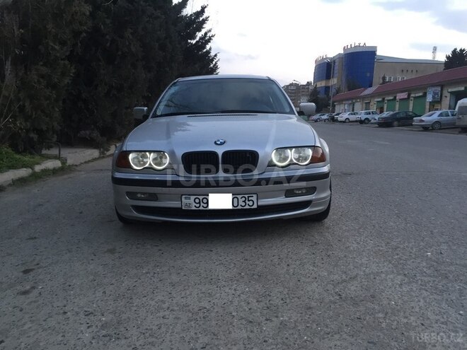 BMW 318 2001, 219,000 km - 1.8 l - Bakı