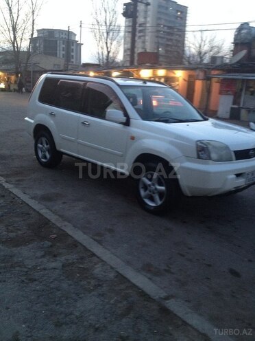 Nissan X-Trail 2000, 134,000 km - 2.0 л - Bakı