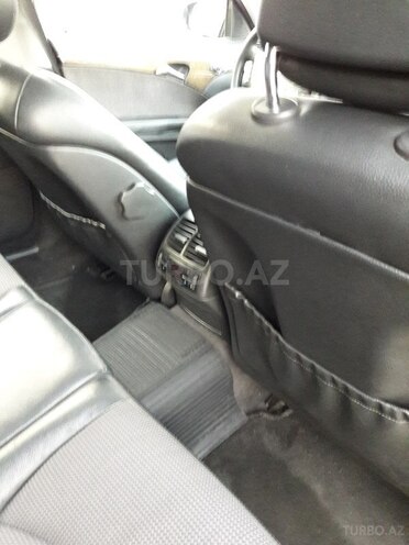 Mercedes E 220 2002, 311,500 km - 2.2 l - Bakı