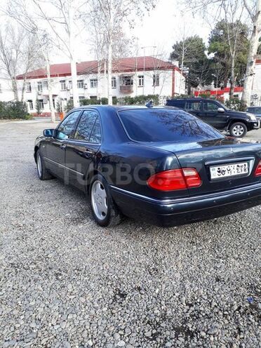 Mercedes C 320 1997, 0 km - 3.2 л - Mingəçevir