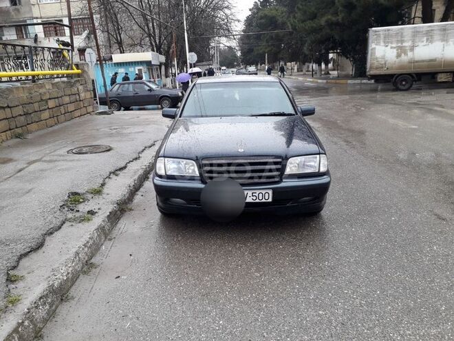 Mercedes C 180 1997, 298,000 km - 1.8 l - Sumqayıt