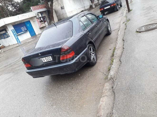 Mercedes C 180 1997, 298,000 km - 1.8 l - Sumqayıt