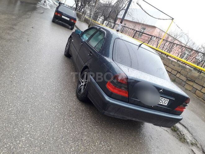 Mercedes C 180 1997, 298,000 km - 1.8 l - Sumqayıt