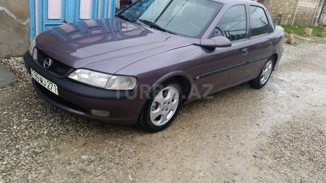 Opel Vectra 1995, 250,000 km - 1.8 l - Bakı