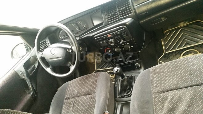 Opel Vectra 1995, 250,000 km - 1.8 l - Bakı