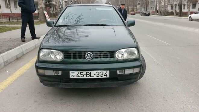 Volkswagen Golf 1998, 176,022 km - 2.0 l - Mingəçevir