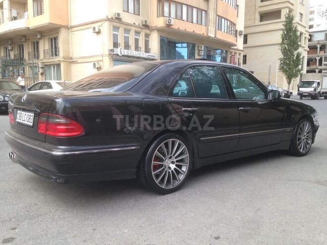 Mercedes E 240 2000, 157,000 km - 2.6 l - Bakı