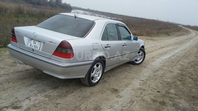 Mercedes C 230 1998, 207,602 km - 2.3 l - Bakı
