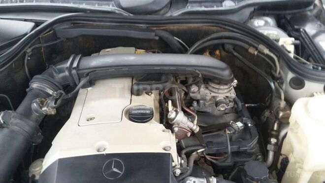 Mercedes C 230 1998, 207,602 km - 2.3 l - Bakı