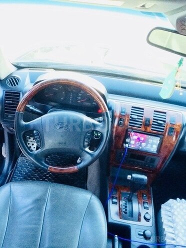 Hyundai Terracan 2003, 160,000 km - 2.9 l - Xudat