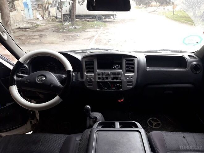 Nissan Urvan 2007, 333,000 km - 3.0 l - Bakı