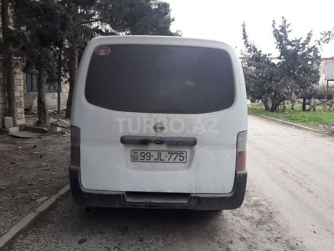 Nissan Urvan 2007, 333,000 km - 3.0 l - Bakı