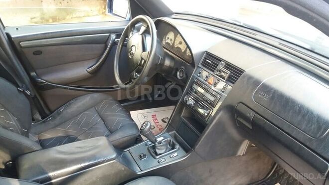 Mercedes C 180 1998, 230,000 km - 1.8 l - Bakı