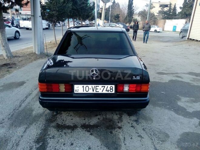 Mercedes 190 1991, 325,000 km - 1.8 l - Bakı
