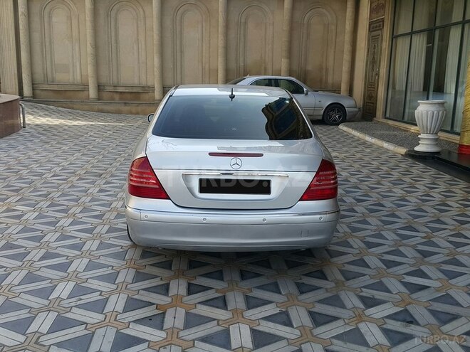 Mercedes E 320 2002, 253,000 km - 3.2 l - Bakı
