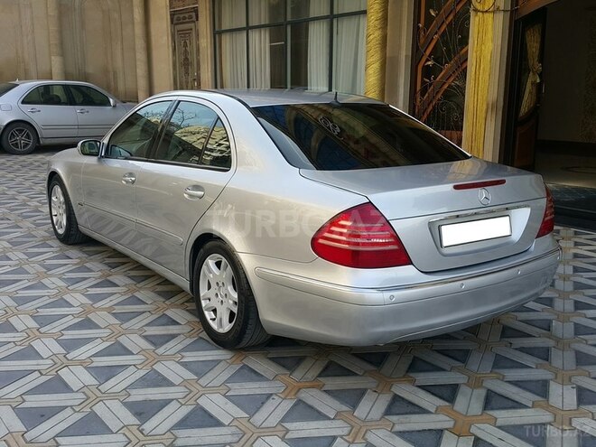 Mercedes E 320 2002, 253,000 km - 3.2 l - Bakı