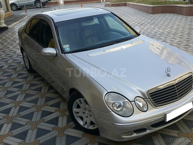 Mercedes E 320 2002, 253,000 km - 3.2 l - Bakı