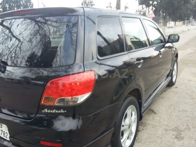 Mitsubishi Airtrek 2001, 2,550 km - 0.2 l - Gəncə