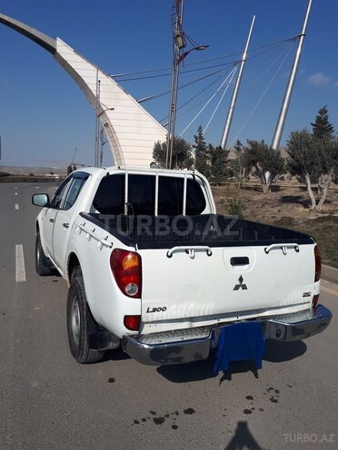 Mitsubishi L200 2010, 394,151 km - 2.5 l - Bakı