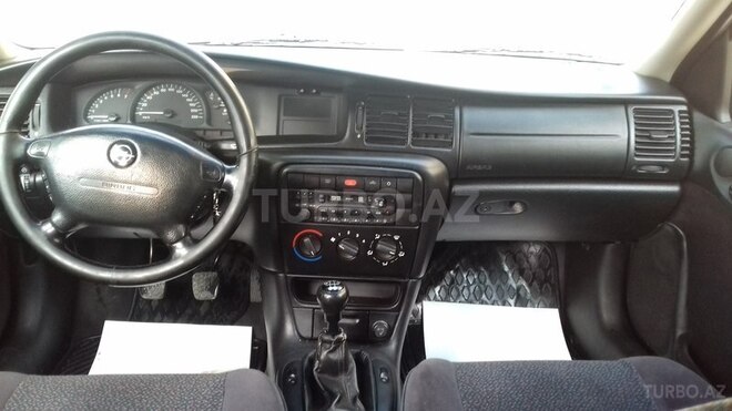 Opel Vectra 1999, 335,000 km - 1.6 л - Bakı