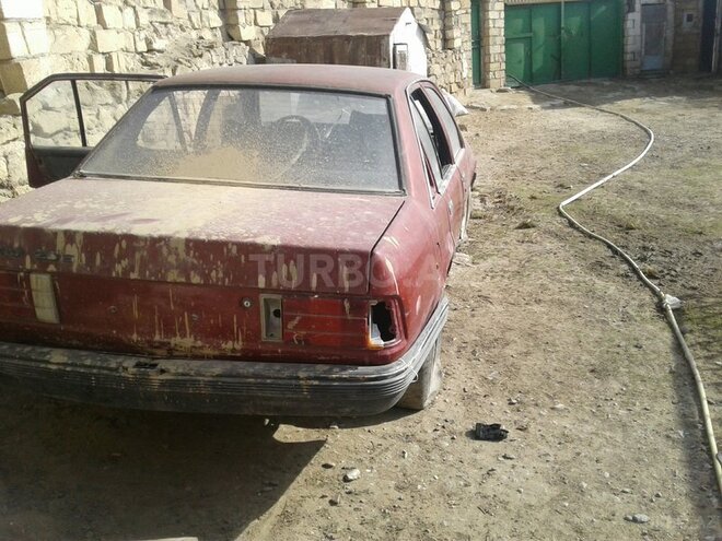 Opel  1982, 0 km - 0.1 l - Bakı