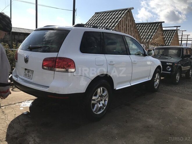 Volkswagen Touareg 2006, 157,000 km - 3.2 l - Tovuz