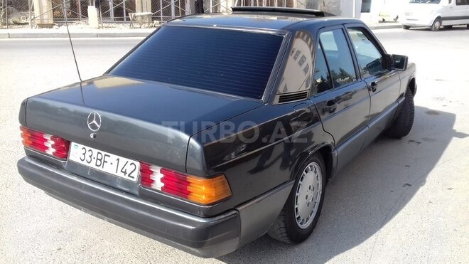 Mercedes 190 1991, 270,675 km - 2.0 l - Sumqayıt