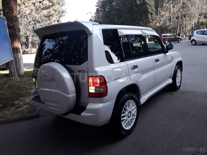 Mitsubishi Pajero io 2001, 186,855 km - 2.0 l - Sumqayıt