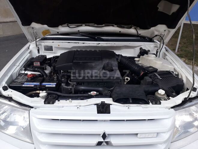 Mitsubishi Pajero io 2001, 186,855 km - 2.0 l - Sumqayıt