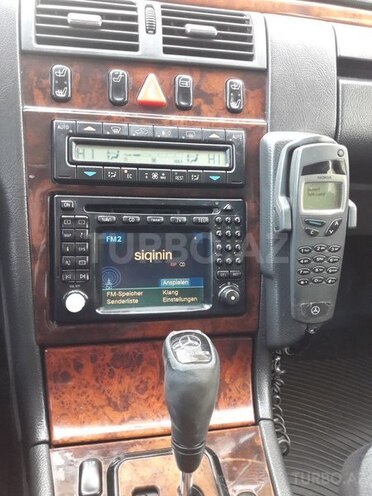 Mercedes E 320 2000, 229,000 km - 3.2 л - Bakı