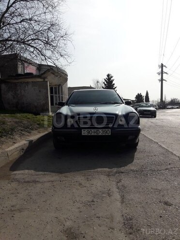 Mercedes E 320 2000, 229,000 km - 3.2 л - Bakı