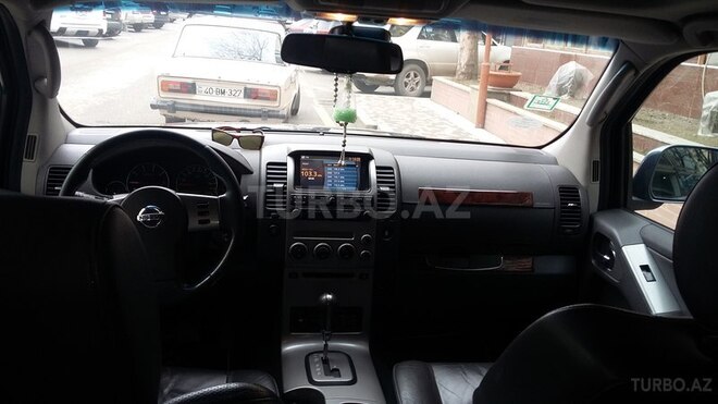 Nissan Pathfinder 2007, 180,000 km - 2.5 л - Qusar
