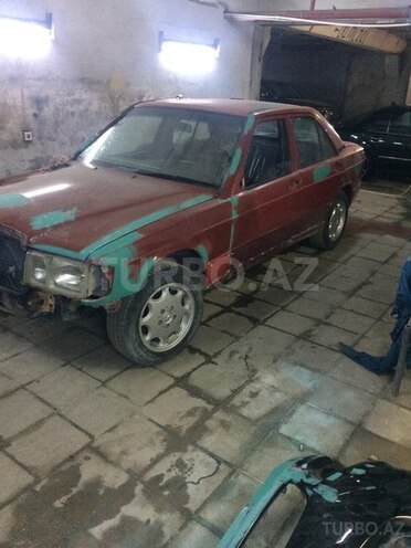 Mercedes 190 1992, 300,000 km - 2.0 l - Bakı