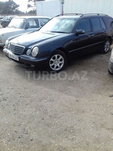 Mercedes E 270 2000, 450,560 km - 0.3 l - Bakı
