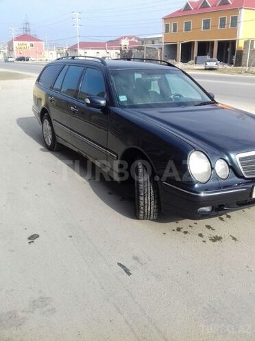 Mercedes E 270 2000, 450,560 km - 0.3 l - Bakı