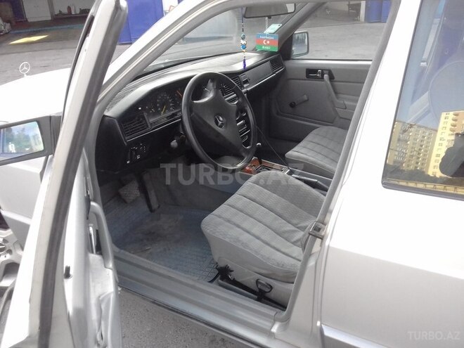 Mercedes 190 1991, 309,000 km - 1.8 l - Sumqayıt