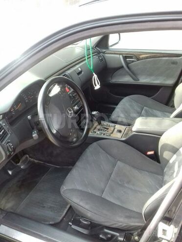 Mercedes E 270 2000, 254,677 km - 2.7 l - Bakı