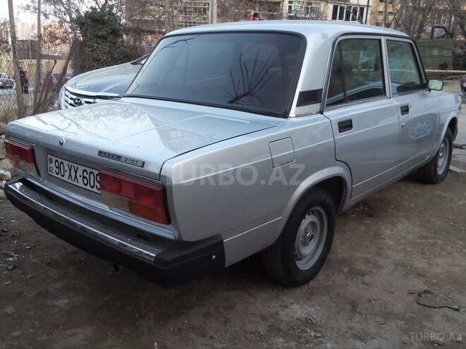LADA (VAZ) 2107 2010, 90,000 km - 1.6 л - Bakı