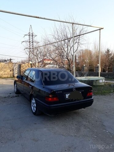 Mercedes C 220 1996, 265,008 km - 2.2 l - Sumqayıt