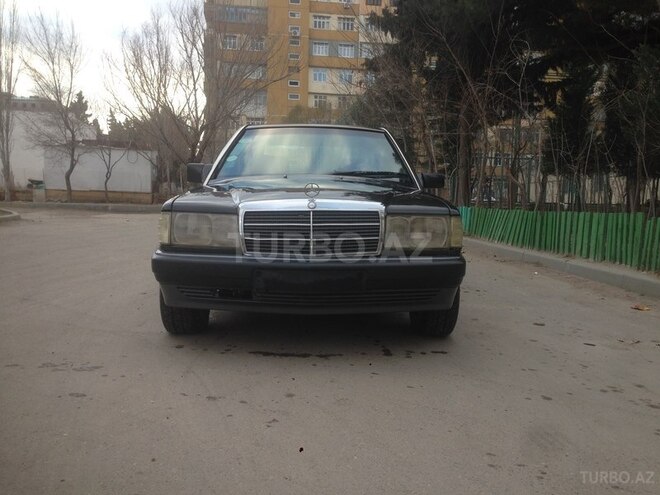 Mercedes 190 1992, 270,000 km - 2.0 l - Sumqayıt
