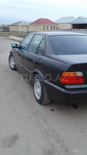 BMW 320 1993, 152,342 km - 2.0 l - Ağstafa