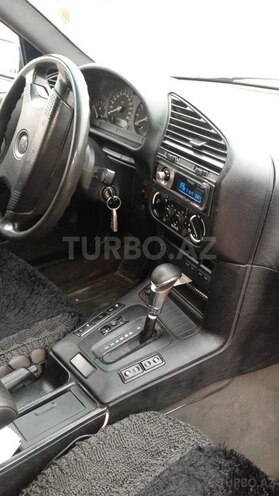 BMW 320 1993, 152,342 km - 2.0 l - Ağstafa