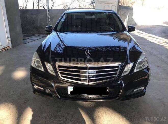 Mercedes E 350 2009, 166,000 km - 3.5 l - Bakı